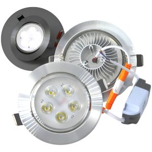 Empotrable Dirigible Led Para Bote O Plafon 5w Completa