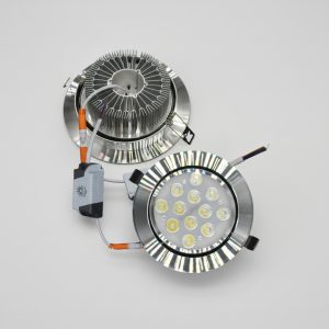 Paquete De 10 Lamparas Led Satinadas 12w Dirigible Empotrar
